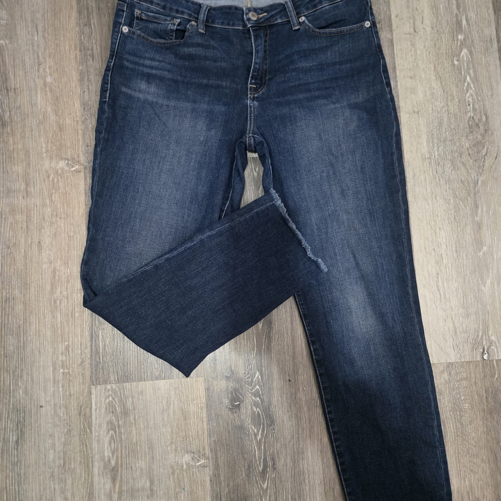 Lucky Brand Women's 12 Lolita Skinny Distressed Hem Jeans - Picture 4 of 7